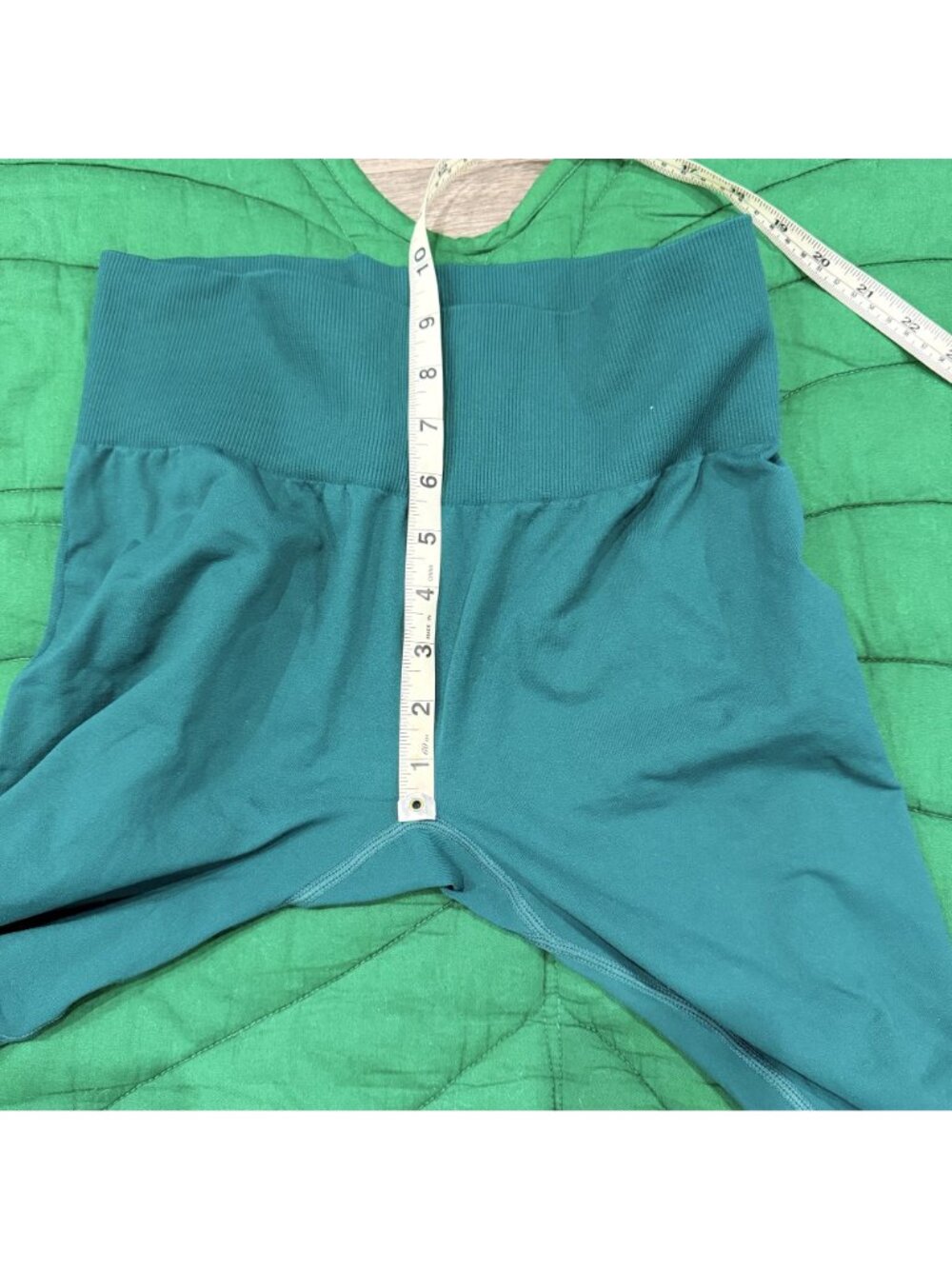 Halara Womens Medium Green Oneform Seamless Flow Mid Rise Tummy Control Leggings View 6